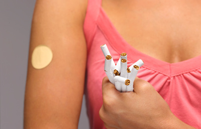 Никотиновые пластыри и электронные сигареты во время беременности. Безопасно?